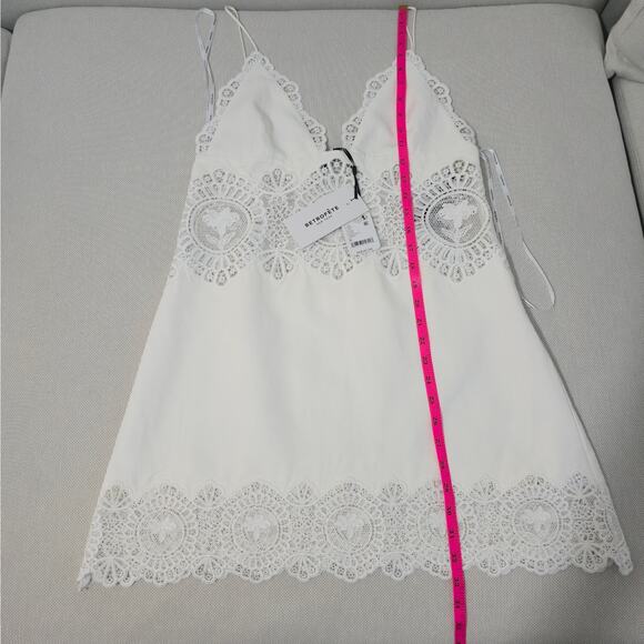 Retrofête Ivory Karlie Open Lace Paneling and scalloped Hem Mini Dress Sz Medium - Picture 8 of 10